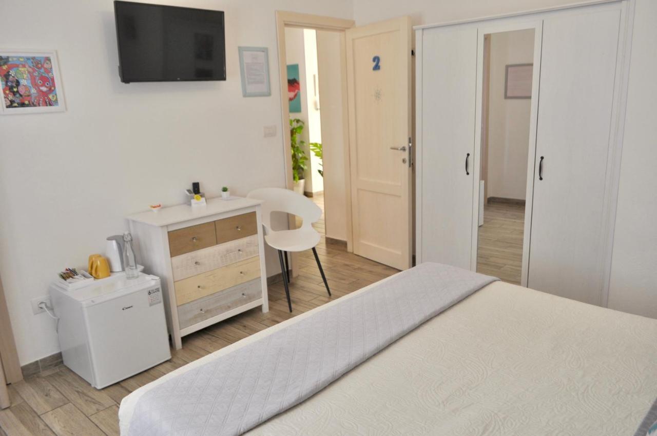 B&B Rosa Dei Venti Santa Teresa Gallura Exteriör bild